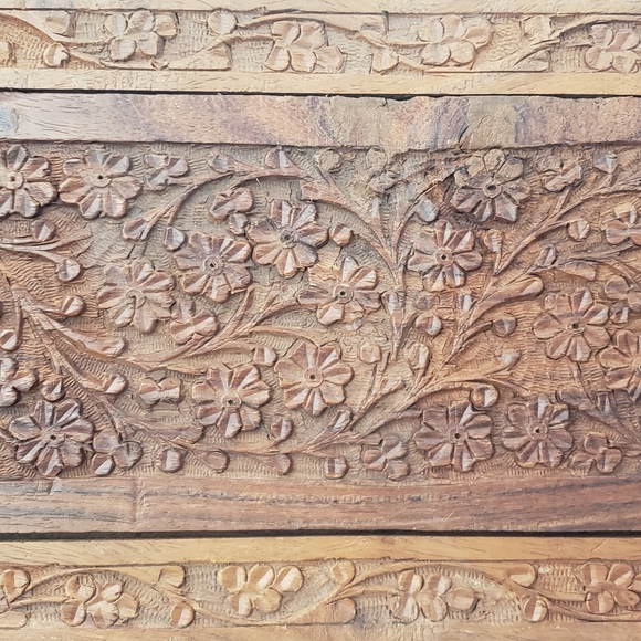 Antique Carved Wooden Elephant and Floral Expandable Book Holder from India - Picture 13 of 16